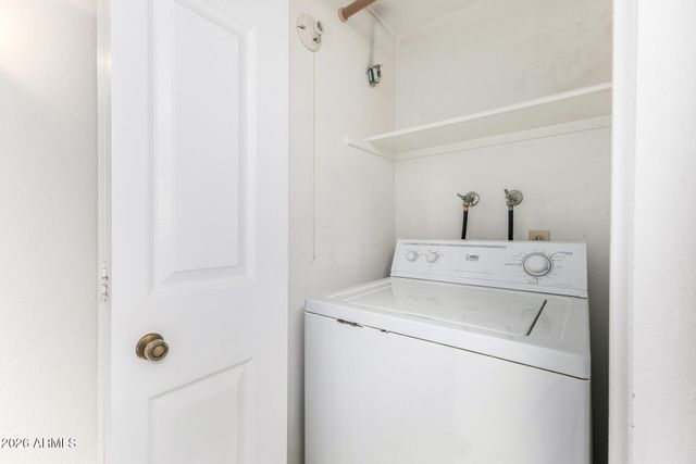 1718 S LONGMORE -- 13, Mesa, AZ 85202