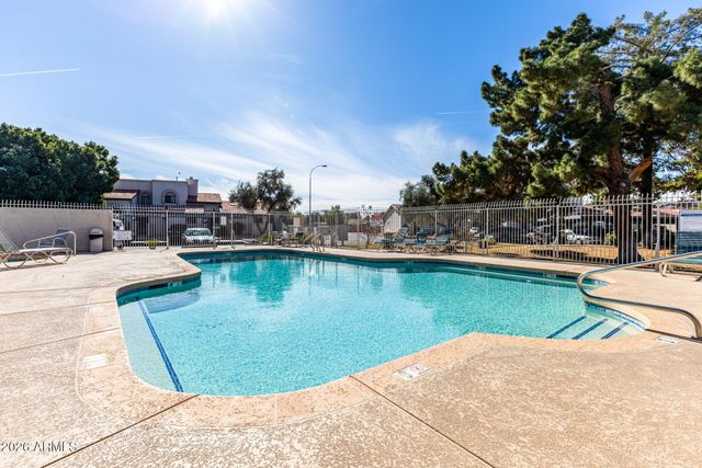 1718 S LONGMORE -- 13, Mesa, AZ 85202