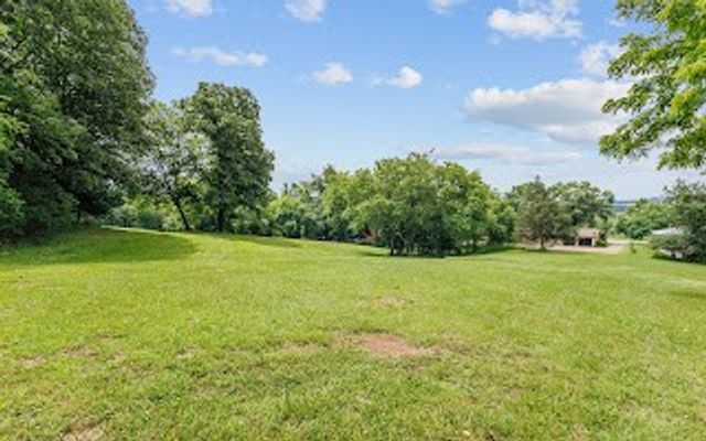 609 Angela Cir, Goodlettsville, TN 37072