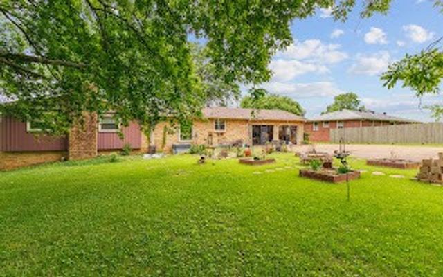 609 Angela Cir, Goodlettsville, TN 37072