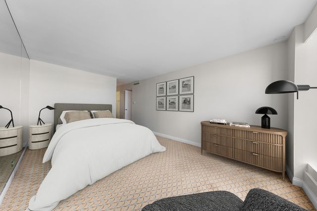 260 E Chestnut Street 4204, Chicago, IL 60611
