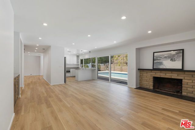 3062 Arrowhead Drive, Los Angeles, CA 90068
