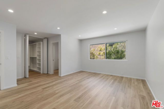 3062 Arrowhead Drive, Los Angeles, CA 90068