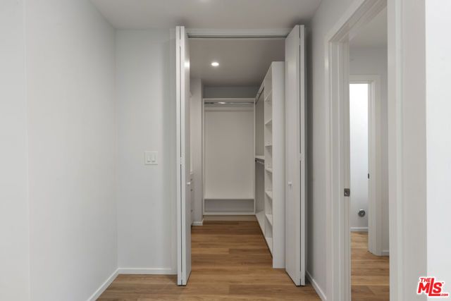 3062 Arrowhead Drive, Los Angeles, CA 90068