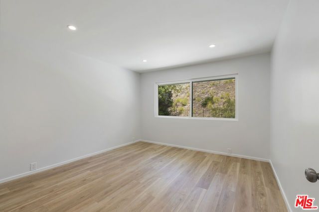 3062 Arrowhead Drive, Los Angeles, CA 90068