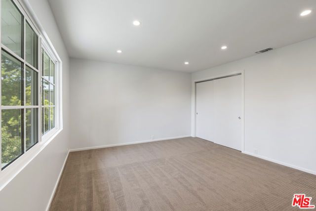3062 Arrowhead Drive, Los Angeles, CA 90068