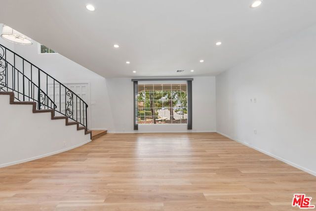 3062 Arrowhead Drive, Los Angeles, CA 90068