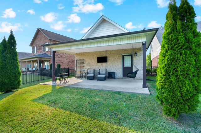 210 Celebration St, Shelbyville, TN 37160