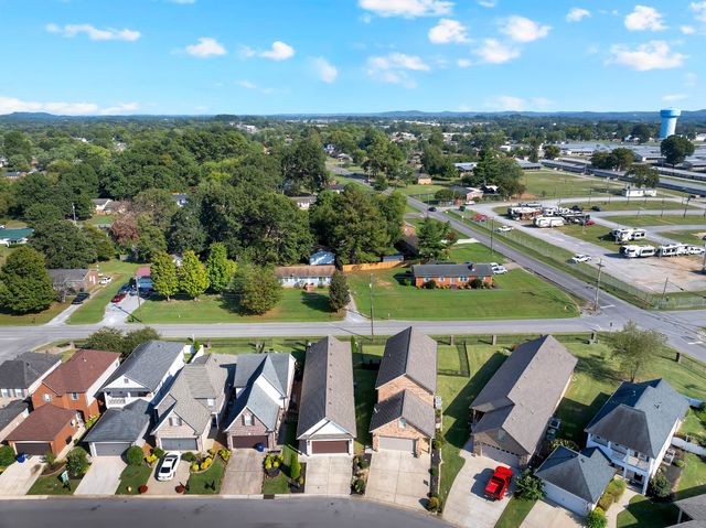 210 Celebration St, Shelbyville, TN 37160