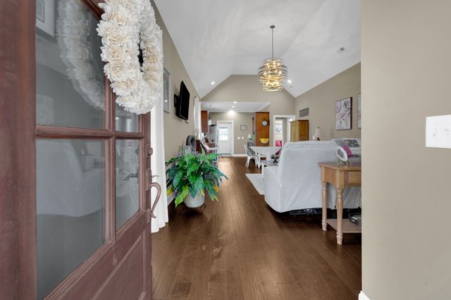 210 Celebration St, Shelbyville, TN 37160