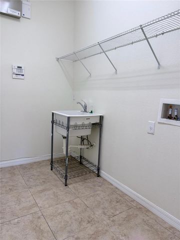 6876 MERRICK LANDING BOULEVARD, Windermere, FL 34786