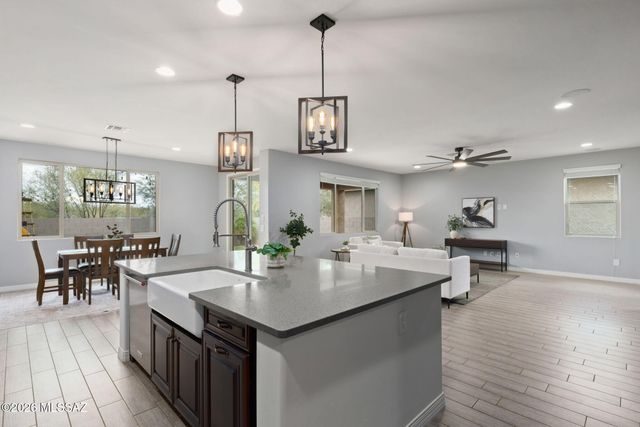 2340 W Virgo Street, Oro Valley, AZ 85742