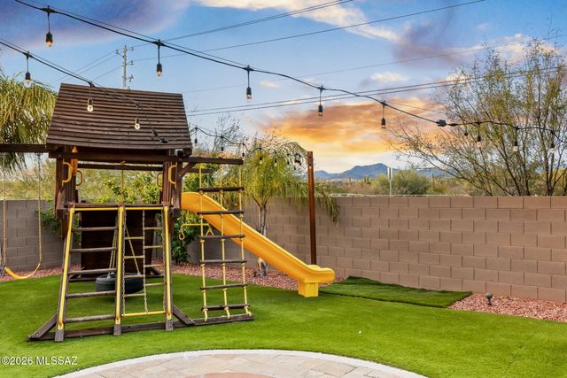 2340 W Virgo Street, Oro Valley, AZ 85742