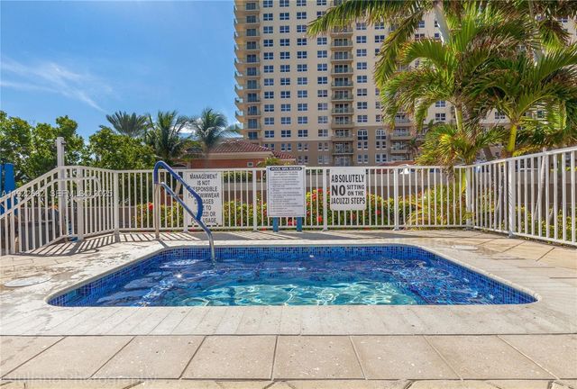2030 E Ocean Dr 412, Hallandale Beach, FL 33009