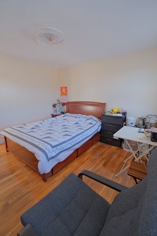 15 George Rd, Quincy, MA 02170