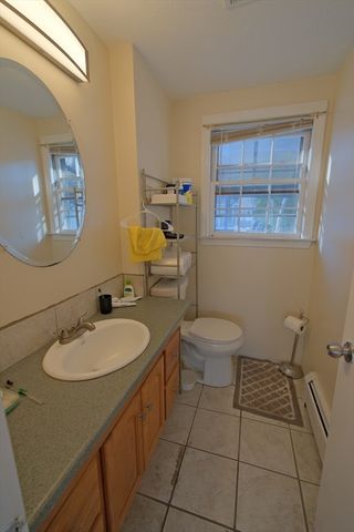 15 George Rd, Quincy, MA 02170