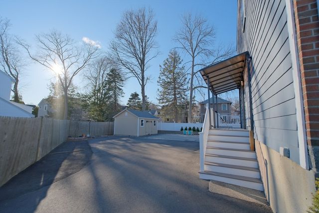 15 George Rd, Quincy, MA 02170