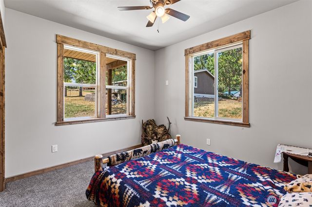 91 Twin Lakes Road, Cle Elum, WA 98922