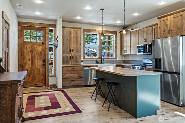 91 Twin Lakes Road, Cle Elum, WA 98922