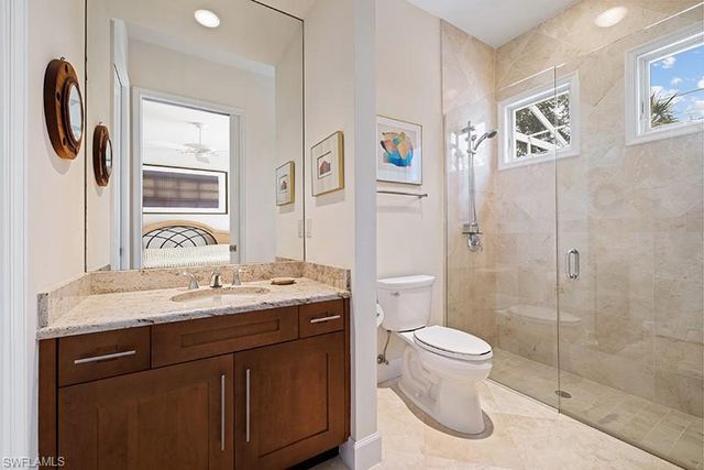 433 Crestwood LN, Naples, FL 34113