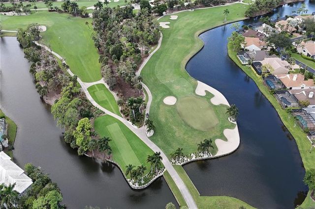 433 Crestwood LN, Naples, FL 34113
