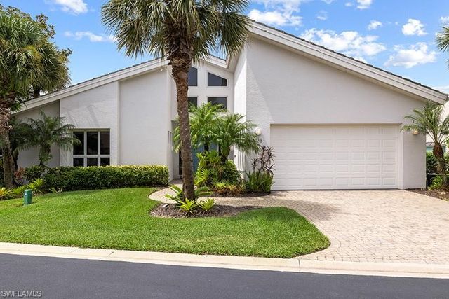 433 Crestwood LN, Naples, FL 34113