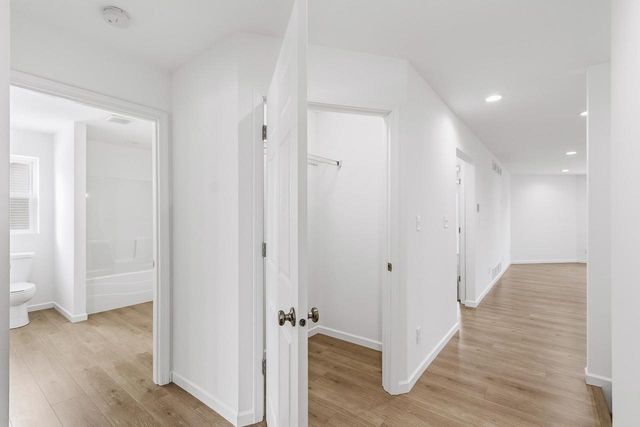 692 N Main Street, Fall River, WI 53932