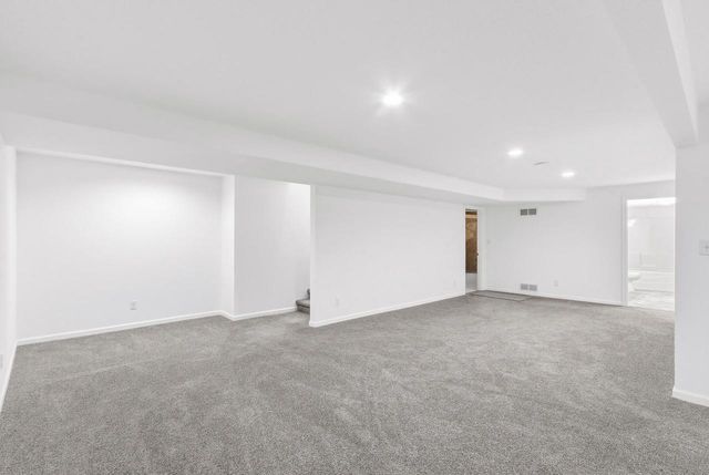 692 N Main Street, Fall River, WI 53932