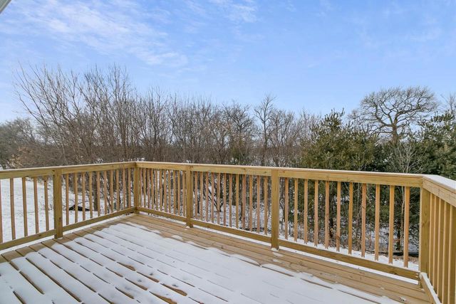 692 N Main Street, Fall River, WI 53932