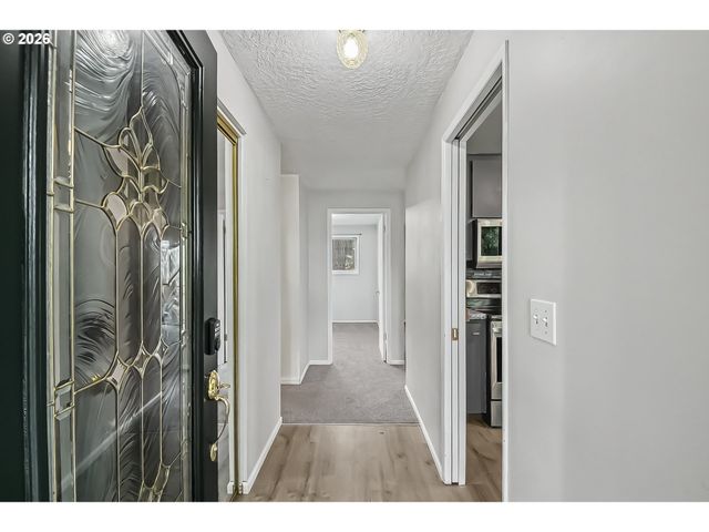 2257 COUNTRY CLUB Ter, Woodburn, OR 97071