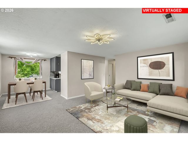 2257 COUNTRY CLUB Ter, Woodburn, OR 97071