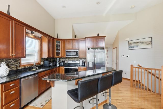 182 Ardennes Avenue NE, Shakopee, MN 55379