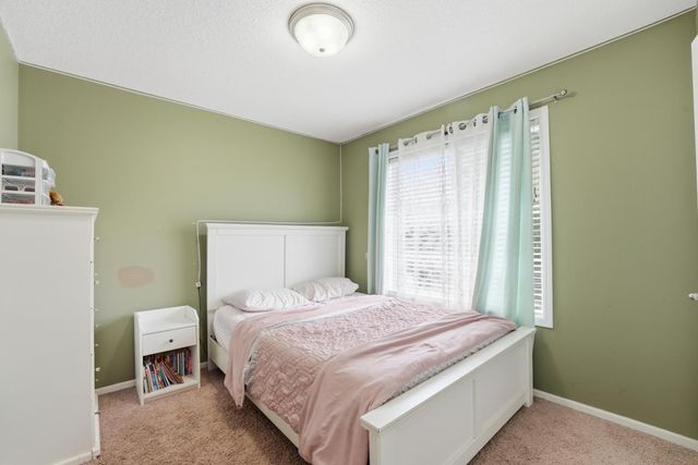 182 Ardennes Avenue NE, Shakopee, MN 55379
