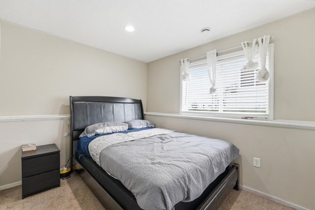 182 Ardennes Avenue NE, Shakopee, MN 55379