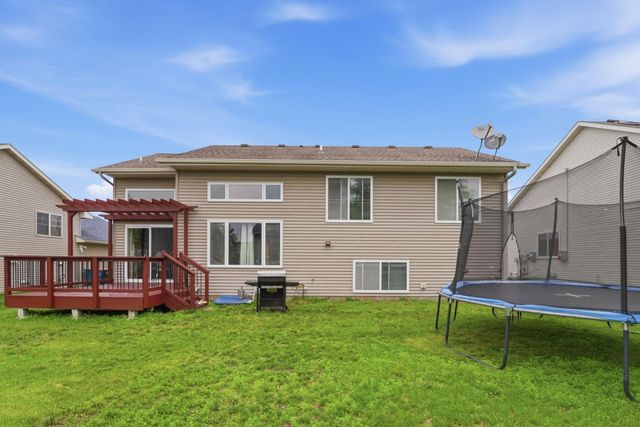 182 Ardennes Avenue NE, Shakopee, MN 55379