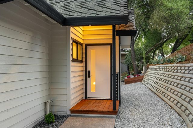 3619 Montclair Rd, Cameron Park, CA 95682