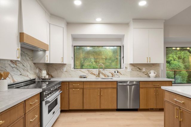 3619 Montclair Rd, Cameron Park, CA 95682