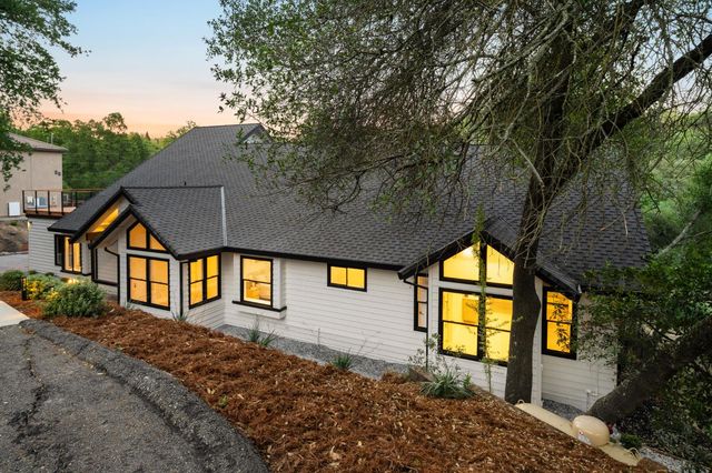 3619 Montclair Rd, Cameron Park, CA 95682