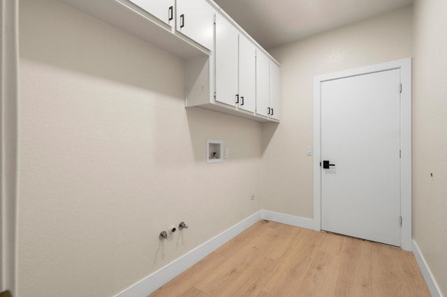 3619 Montclair Rd, Cameron Park, CA 95682