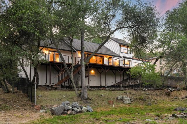 3619 Montclair Rd, Cameron Park, CA 95682