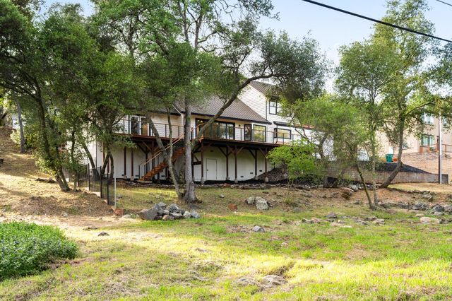 3619 Montclair Rd, Cameron Park, CA 95682