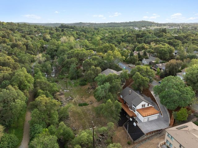 3619 Montclair Rd, Cameron Park, CA 95682