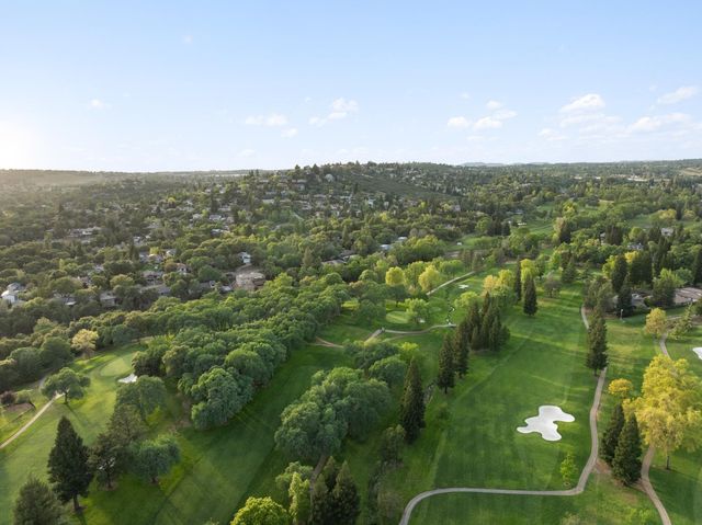 3619 Montclair Rd, Cameron Park, CA 95682