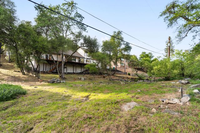 3619 Montclair Rd, Cameron Park, CA 95682