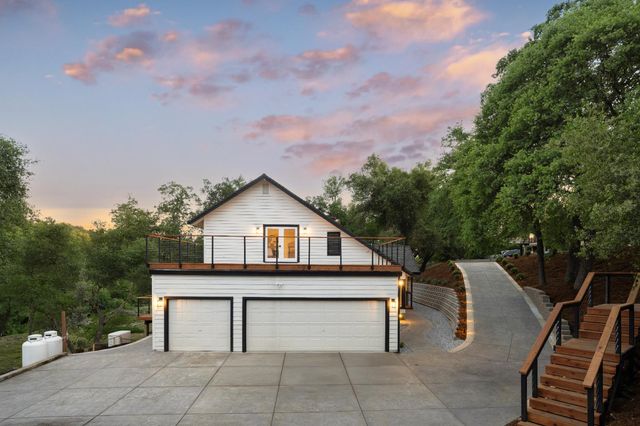 3619 Montclair Rd, Cameron Park, CA 95682