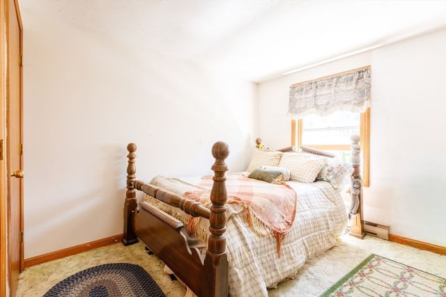170 Perry Ave 3A, Worcester, MA 01610