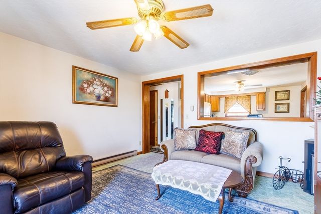 170 Perry Ave 3A, Worcester, MA 01610