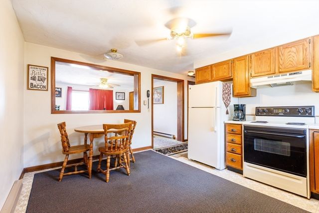 170 Perry Ave 3A, Worcester, MA 01610