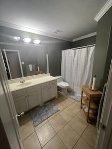 6611 Early Fall Drive, Humble, TX 77338