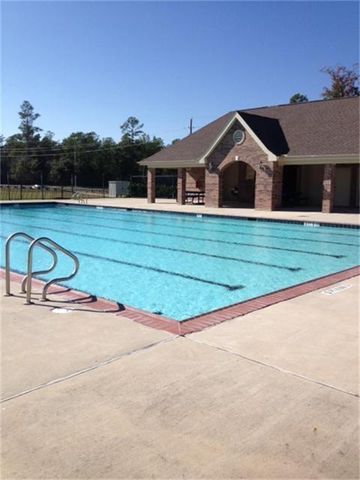 6611 Early Fall Drive, Humble, TX 77338